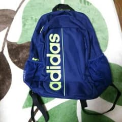 アディダスのバックパックのサムネイル