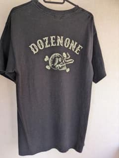 Dozenone Mサイズ Tシャツ スカルデザインのサムネイル