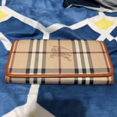 BURBERRY 長財布 ノバチェックのサムネイル