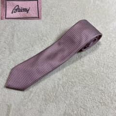美品 Brioni ネクタイ シルク100 幾何学 イタリア製 ビジネス 美品 Brioni ネクタイ シルク100 幾何学 イタリア製 ビジネス - メルカリ