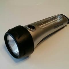 蛍光灯付き懐中電灯のサムネイル