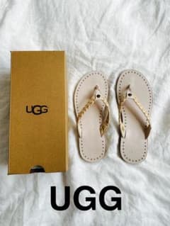 送料込み　UGG  トングのサムネイル