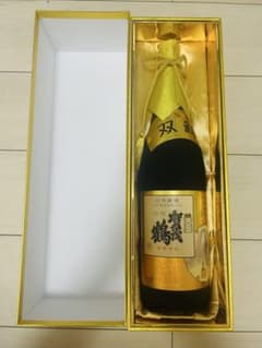 賀茂鶴　双鶴 日本酒 純米大吟醸 1800ml 金箱入りのサムネイル