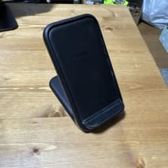 SAMSUNG Wireless Charger Stand (15W)のサムネイル
