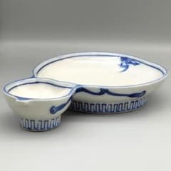 野田嘉四郎作 染付 組紐文 瓢箪 釘高台 七寸皿 野田嘉四郎作 染付 組紐文 瓢箪 釘高台 七寸皿 - メルカリ