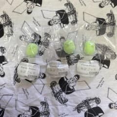 【値下げ】 たまごっち　カプセルフロッキーズ　くちぱっち 新品未開封のサムネイル