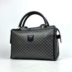 専用■セリーヌ 黒マカダム ハンドバッグ トリオンフ エンボスロゴ フォーマル 専用□セリーヌ 黒マカダム ハンドバッグ トリオンフ エンボスロゴ