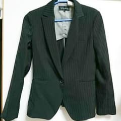 黒スーツ 3点セットのサムネイル