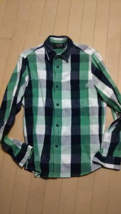 値下げ中！STUSSY フランネルシャツ チェックシャツのサムネイル