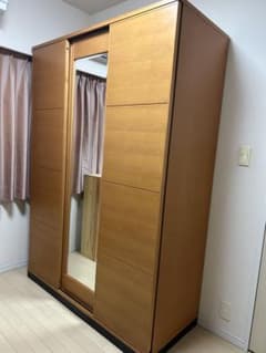 古賀清木工】ミラー付き木製ワードローブ洋服ダンスクローゼット3枚扉スライド引き戸 古賀清木工】ミラー付き木製ワードローブ洋服ダンスクローゼット3枚扉