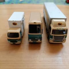 トミカ　ミニカー３台セット ヤマト運輸 クロネコヤマトの宅急便のサムネイル