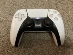 PS5 DualSenseワイヤレスコントローラのサムネイル