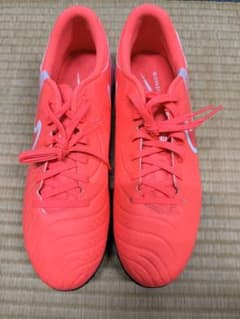 NIKE TIEMPO トレーニングシューズ 蛍光オレンジのサムネイル