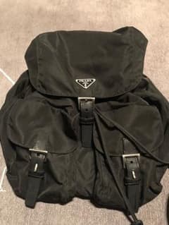 PRADA プラダ リュックのサムネイル