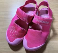 new balance 子供用サンダル　cruiser 19センチのサムネイル