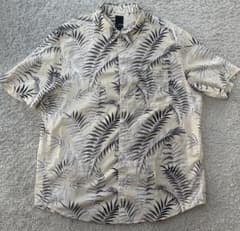 H&M メンズ　半袖シャツのサムネイル