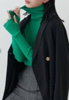 美品　Aunt Marie's　フィンガーリブタートルニット　グリーンのサムネイル