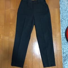 ユニクロ EZYアンクルパンツのサムネイル