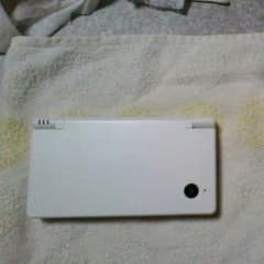 DSIホワイトソフト＆充電器セット！！値下げあり！！のサムネイル