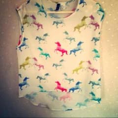 H&M  トップスのサムネイル