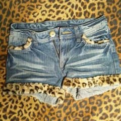 イイネ不要 ヒョウ柄ショーパンのサムネイル