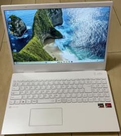 NEC LAVIE PC‑N1565FAW中古 純正アダプタ付のサムネイル