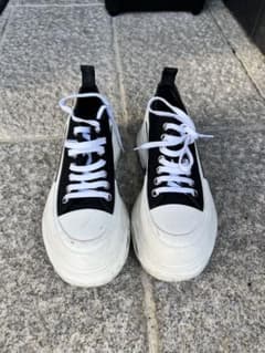 Alexander McQueen 厚底スニーカー ブラック/ホワイトのサムネイル