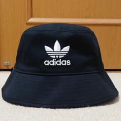 adidas originals  バケットハットのサムネイル