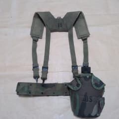 アメリカ陸軍M67装備 ベルト/サスペンダー/ポーチ/キャンティーン 実物中古品 アメリカ軍タイプ サスペンダー/ ベルト/キャンティーンカバー ウッド