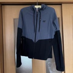 YONEXウィンドブレーカのサムネイル
