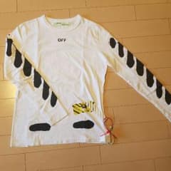 OFF-WHITEのサムネイル