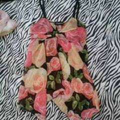 花柄キャミのサムネイル