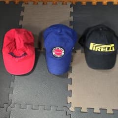 スナップオンとピレリのキャップのサムネイル