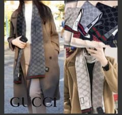 GUCCIマフラーのサムネイル