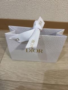 Dior ショップ袋 リボン付き - メルカリ