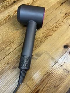 【完全ジャンク品】ダイソンドライヤーのサムネイル