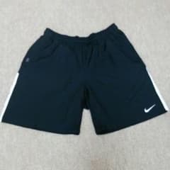 あじちゃん様専用 ナイキ ドライフィット ショートパンツのサムネイル