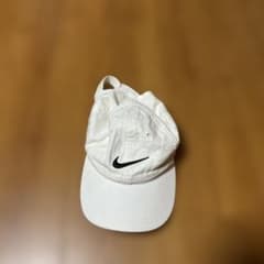 NIKE キャップ ホワイトのサムネイル