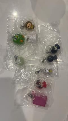 カプセルトイセット めじるしアクセサリーいろいろ　まとめ売りのサムネイル