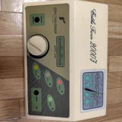 ESTHE TWIN 2000F 美顔器 本体のサムネイル