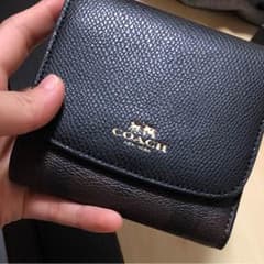 COACH 折財布のサムネイル