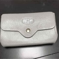 LE TANNEUR (ルタヌア)のサンクチュール 名刺入れ 中古品のサムネイル