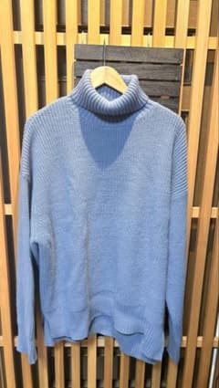MAISON SPECIAL タートルネックニット ブルー サイズ2のサムネイル