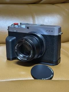 ニョッキさん専用）FUJIFILM X-E4 ＋ 単焦点レンズ（マニュアル）・純 ニョッキさん専用）FUJIFILM X-E4 ＋ 単焦点レンズ（マニュアル）・純