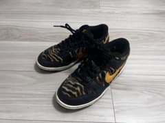 NIKE DUNK LOW Tiger Stripe 26cmのサムネイル