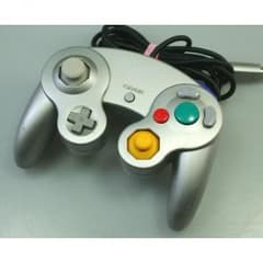 ゲームキューブコントローラー　シルバー　GCのサムネイル