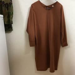 膝下ワンピースのサムネイル