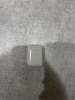 Airpods - Apple純正のサムネイル