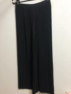 値下げ❗️プリーツパンツ　ワイドパンツ古着 isseymiyake イッセイミヤケのサムネイル