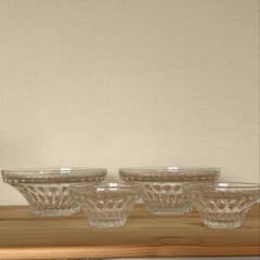 【未使用】レトロ ガラス器 鉢4点のサムネイル
